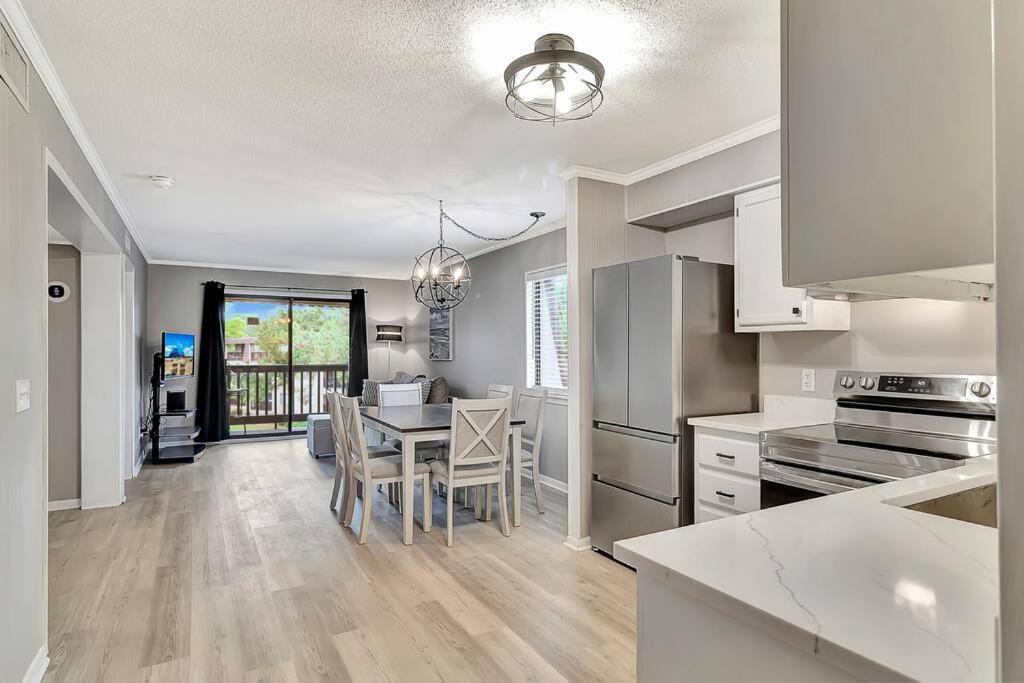 Beach Lover'S Paradise. On The Beach. Sleeps 8. Hilton Head Island Exteriör bild